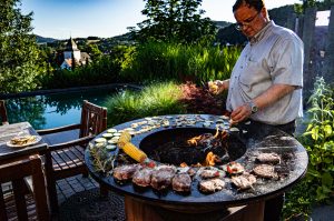 Buchenau_Mustergarten_Galabau_Grillabend_Team_Mitarbeiter