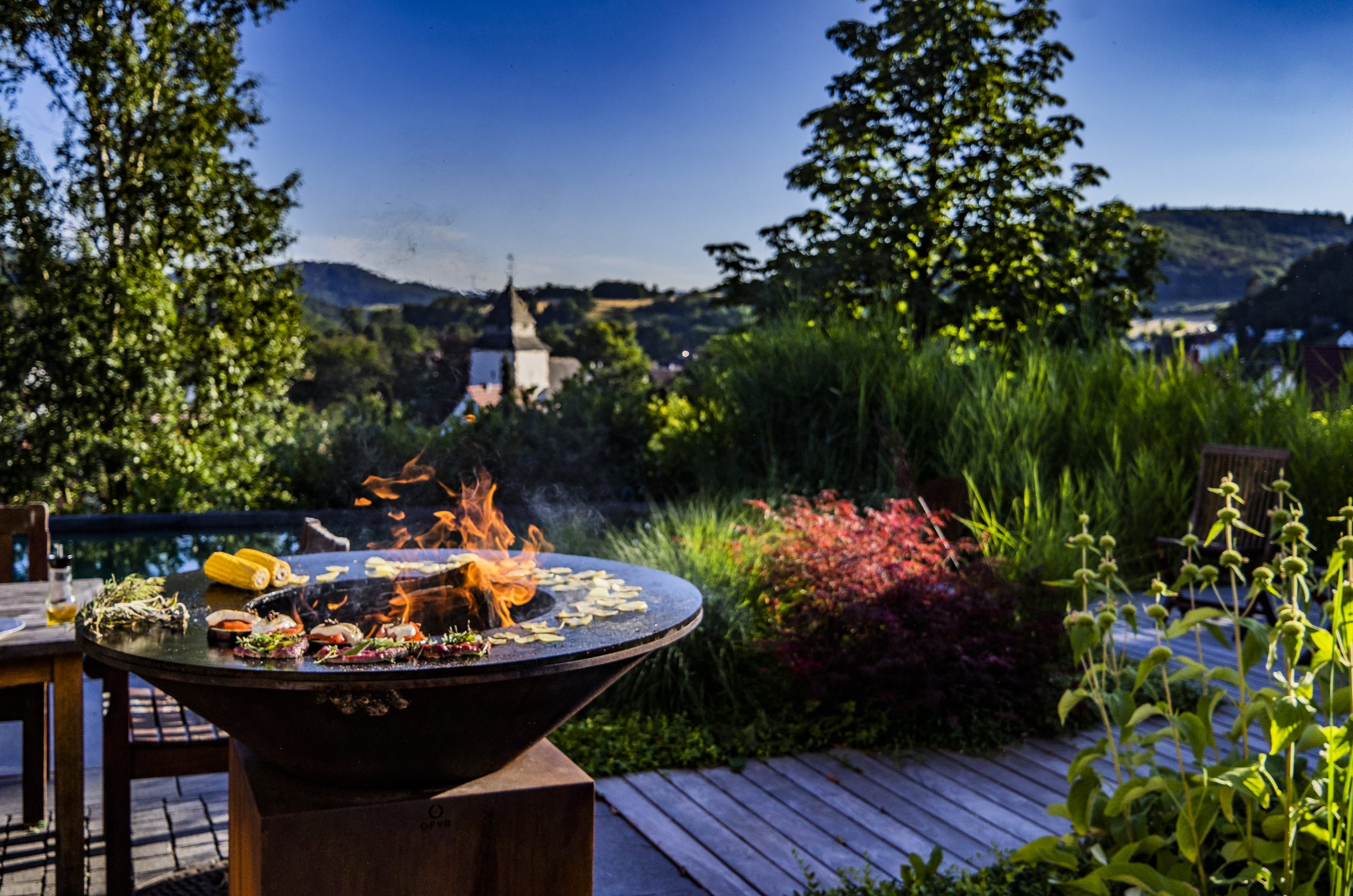Garten_Grill_Buchenau_Holz_Pool